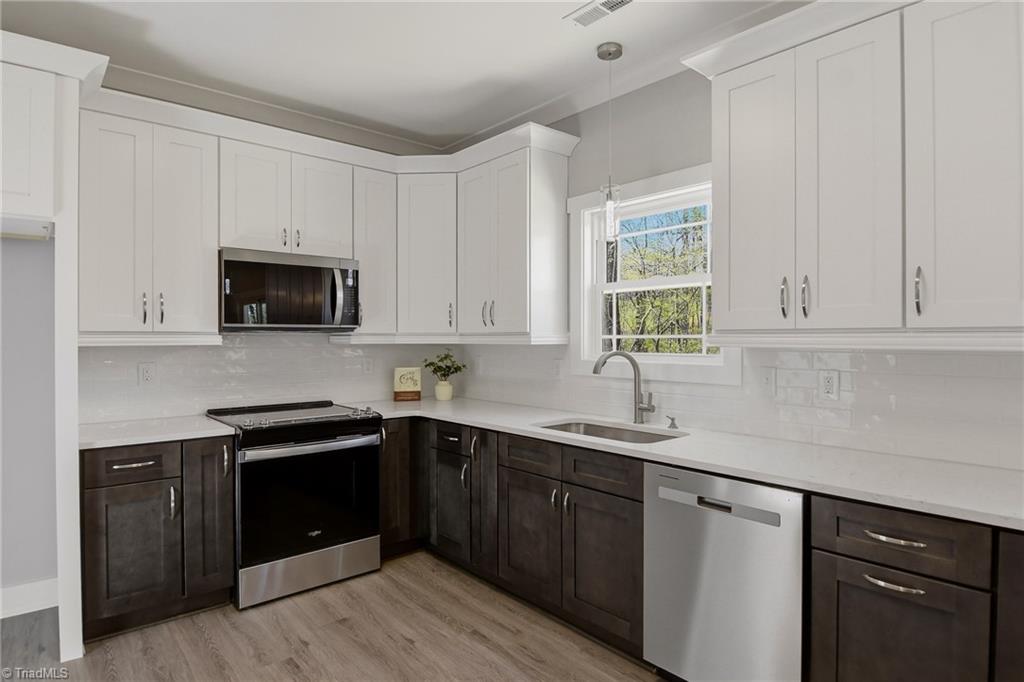 229 Timber Hill Rural Hall, NC 27045 - Photo 13 of 37