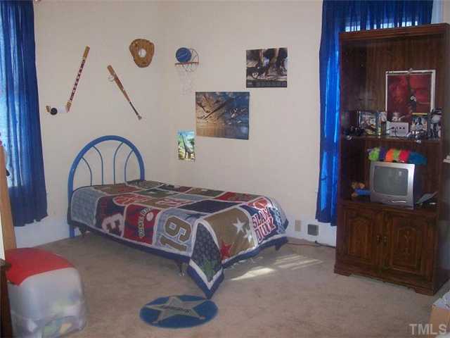 217 Academy Street Roxboro, NC 27573 - Photo 11 of 12 Gallery Image 11