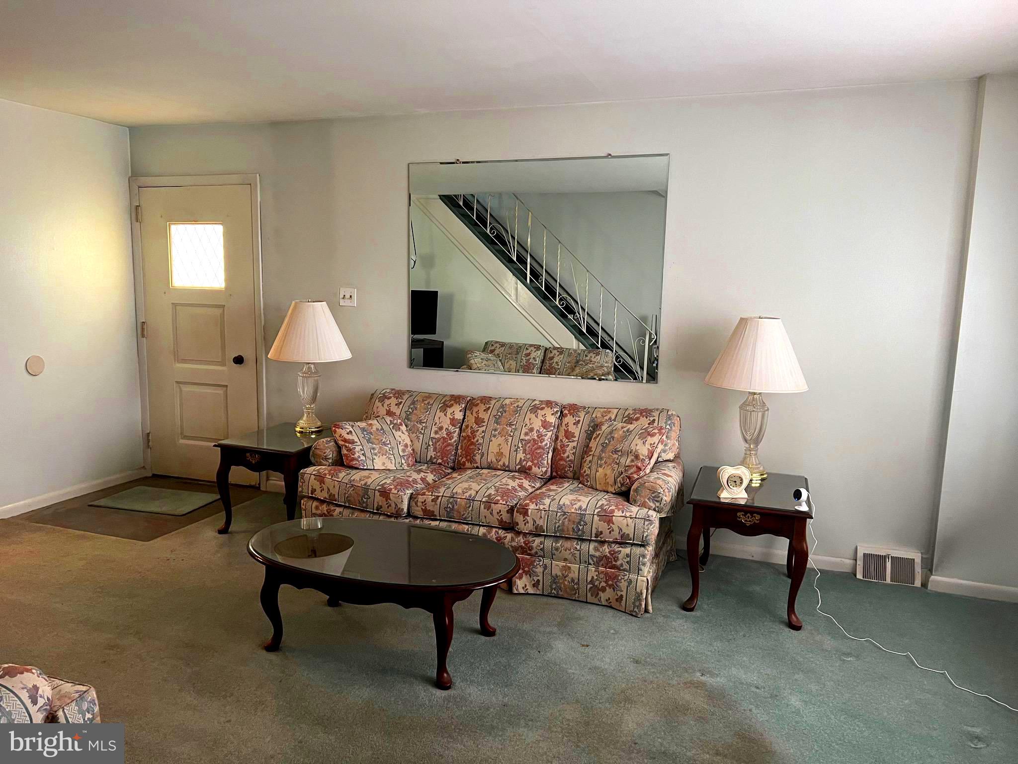 9981 Bridle Road Philadelphia, PA 19115 - Photo 3 of 10 Gallery Image 3