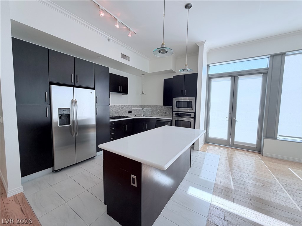 360 East Desert Inn Road, Unit 402 Las Vegas, NV 89109 - Photo 12 of 19