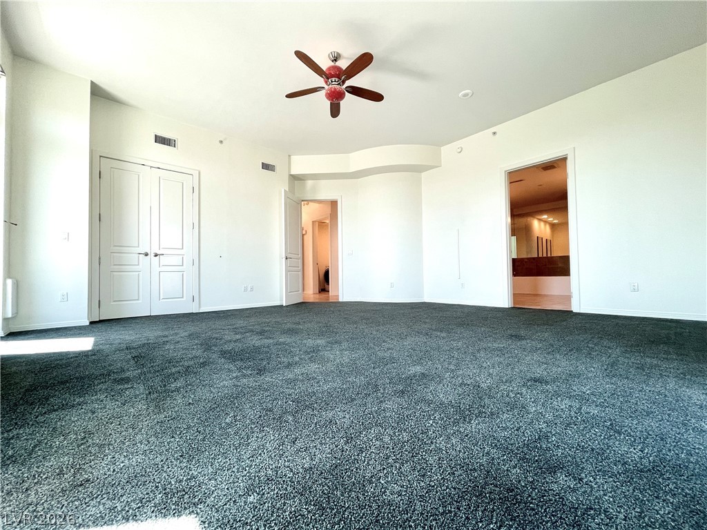 360 East Desert Inn Road, Unit 402 Las Vegas, NV 89109 - Photo 12 of 36