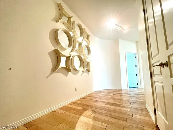 $4,500 | 360 East Desert Inn Road, Unit 402, Las Vegas, NV 89109