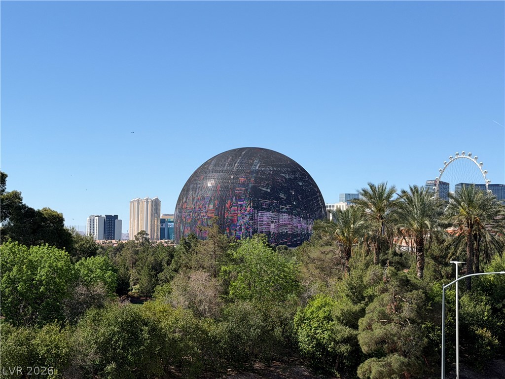 360 East Desert Inn Road, Unit 402 Las Vegas, NV 89109 - Photo 3 of 19