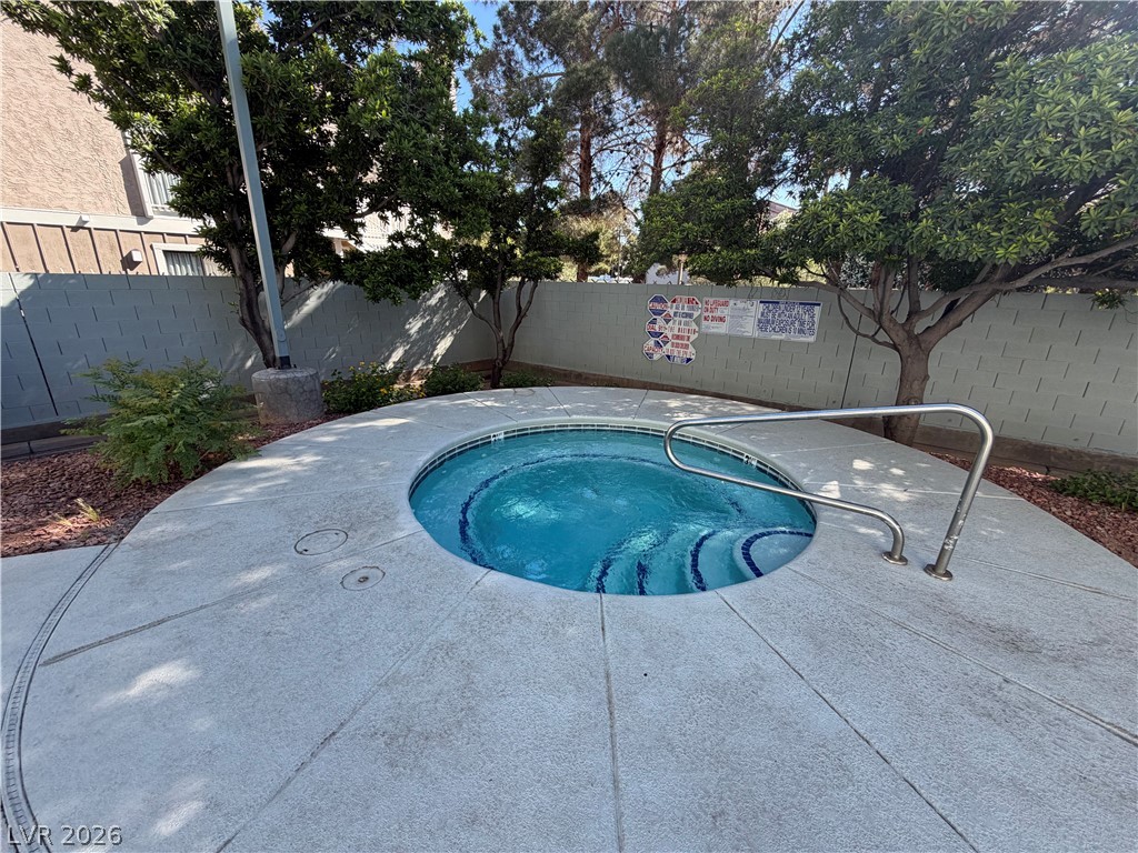 360 East Desert Inn Road, Unit 402 Las Vegas, NV 89109 - Photo 33 of 36