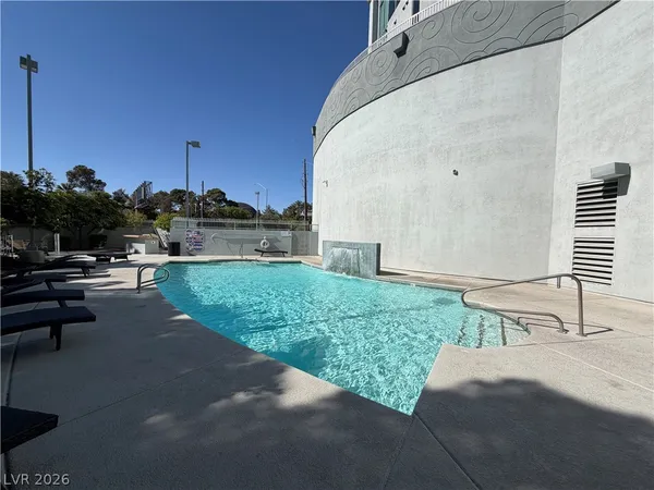 $4,500 | 360 East Desert Inn Road, Unit 402, Las Vegas, NV 89109