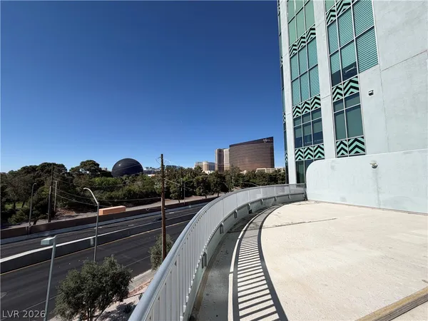 $4,500 | 360 East Desert Inn Road, Unit 402, Las Vegas, NV 89109