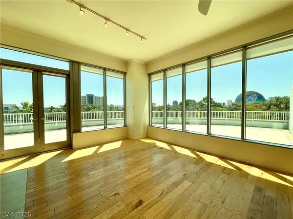 $4,500 | 360 East Desert Inn Road, Unit 402, Las Vegas, NV 89109