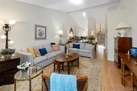 $725,000 | 17811 Corte Huasco, Unit 69, San Diego, CA 92128