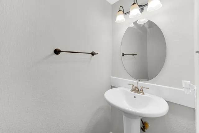 $219,900 | 535 Normandie Lane, Unit 535, Round Lake Beach, IL 60073