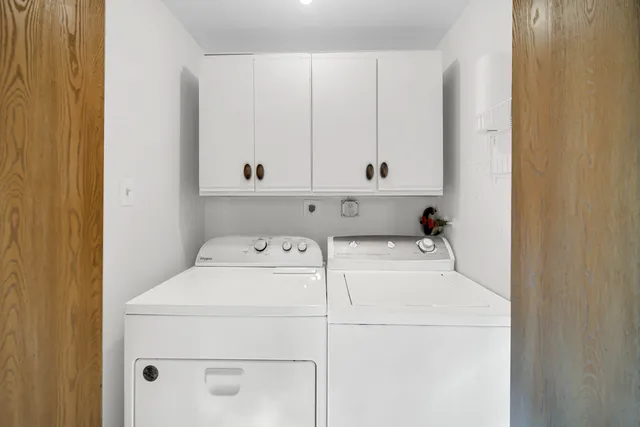 $219,900 | 535 Normandie Lane, Unit 535, Round Lake Beach, IL 60073