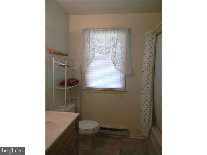 633 Longview Road Boyertown, PA 19512 - Photo 13 of 25 Gallery Image 13