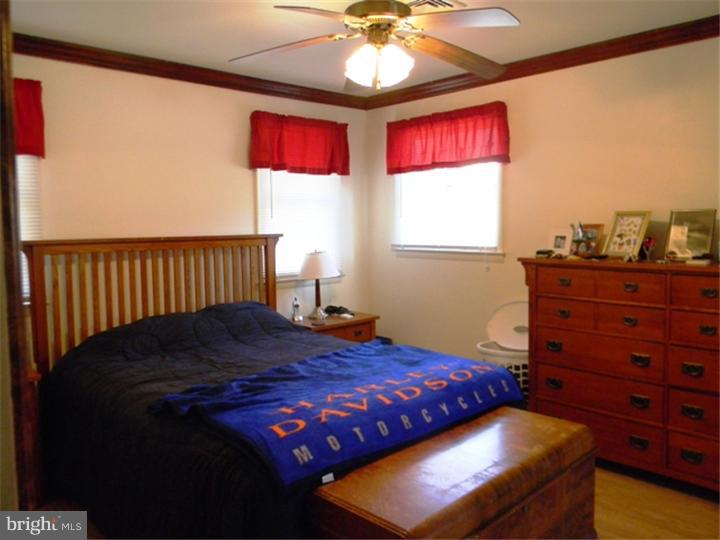633 Longview Road Boyertown, PA 19512 - Photo 14 of 25 Gallery Image 14