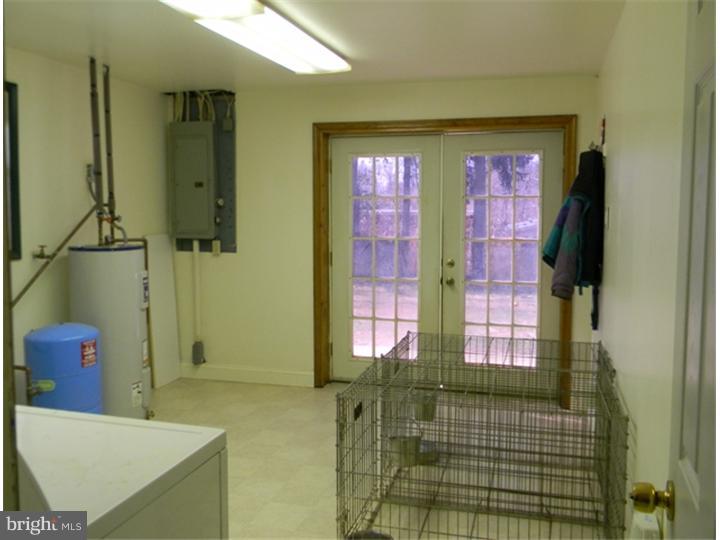 633 Longview Road Boyertown, PA 19512 - Photo 20 of 25 Gallery Image 20
