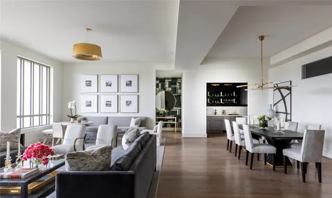 $2,345,000 | 2419 Mimosa Drive, Unit 603, Houston, TX 77019