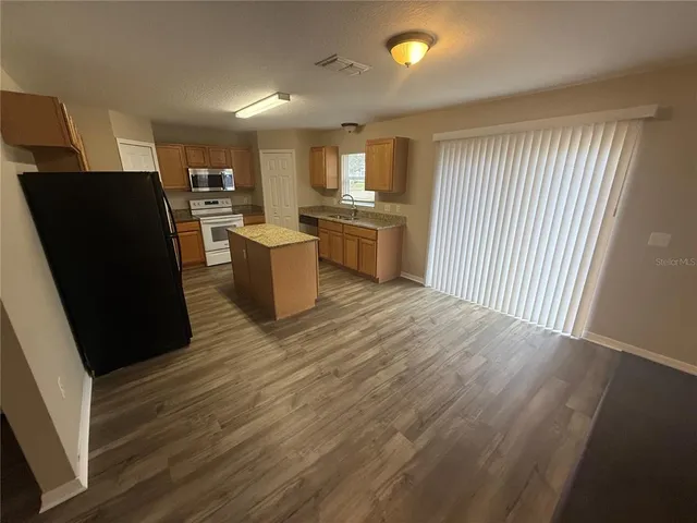 $395,000 | 101 Pine Rustle Lane, Auburndale, FL 33823