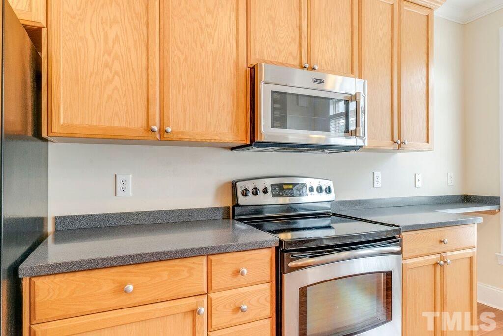678 Highpark Lane Raleigh, NC 27608 - Photo 8 of 20