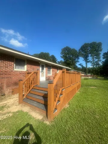 $1,900 | 54 Nixon Avenue, Rocky Point, NC 28457