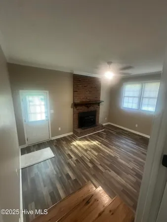 $1,850 | 54 Nixon Avenue, Rocky Point, NC 28457