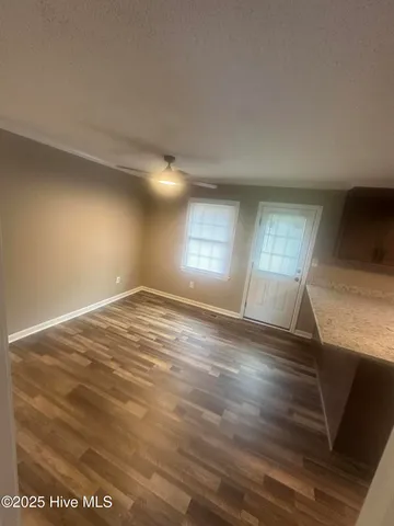 $1,900 | 54 Nixon Avenue, Rocky Point, NC 28457