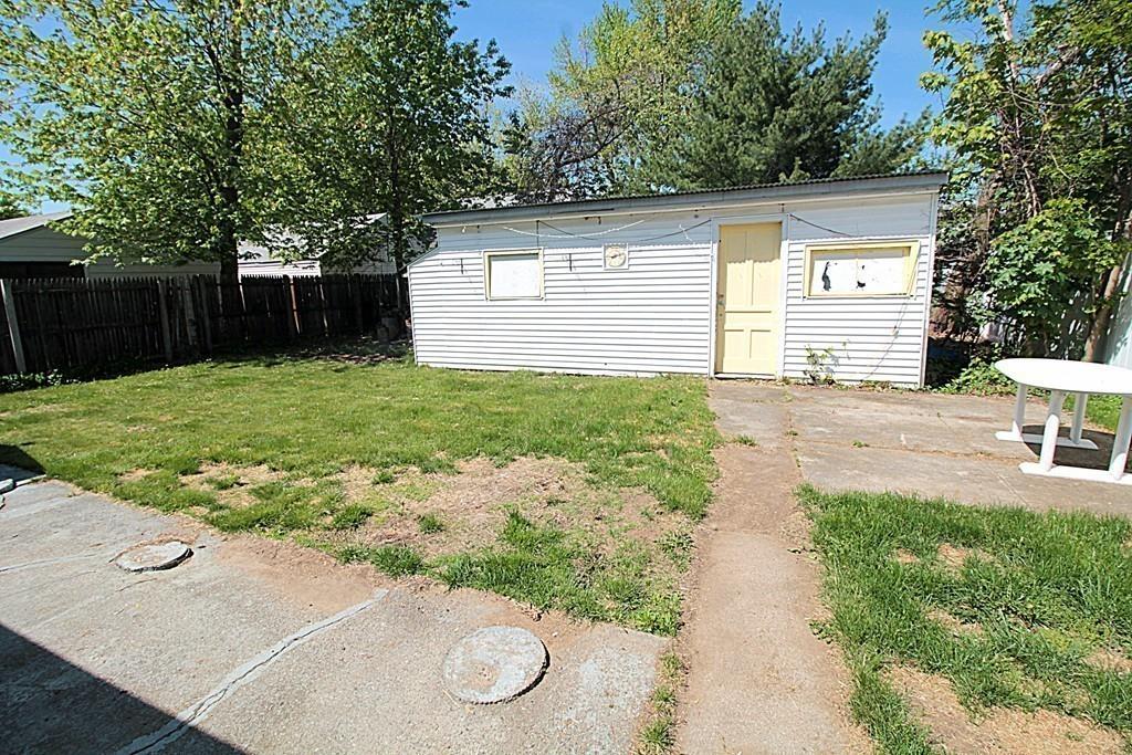 54 Lucerne Road Springfield, MA 01119 - Photo 8 of 29