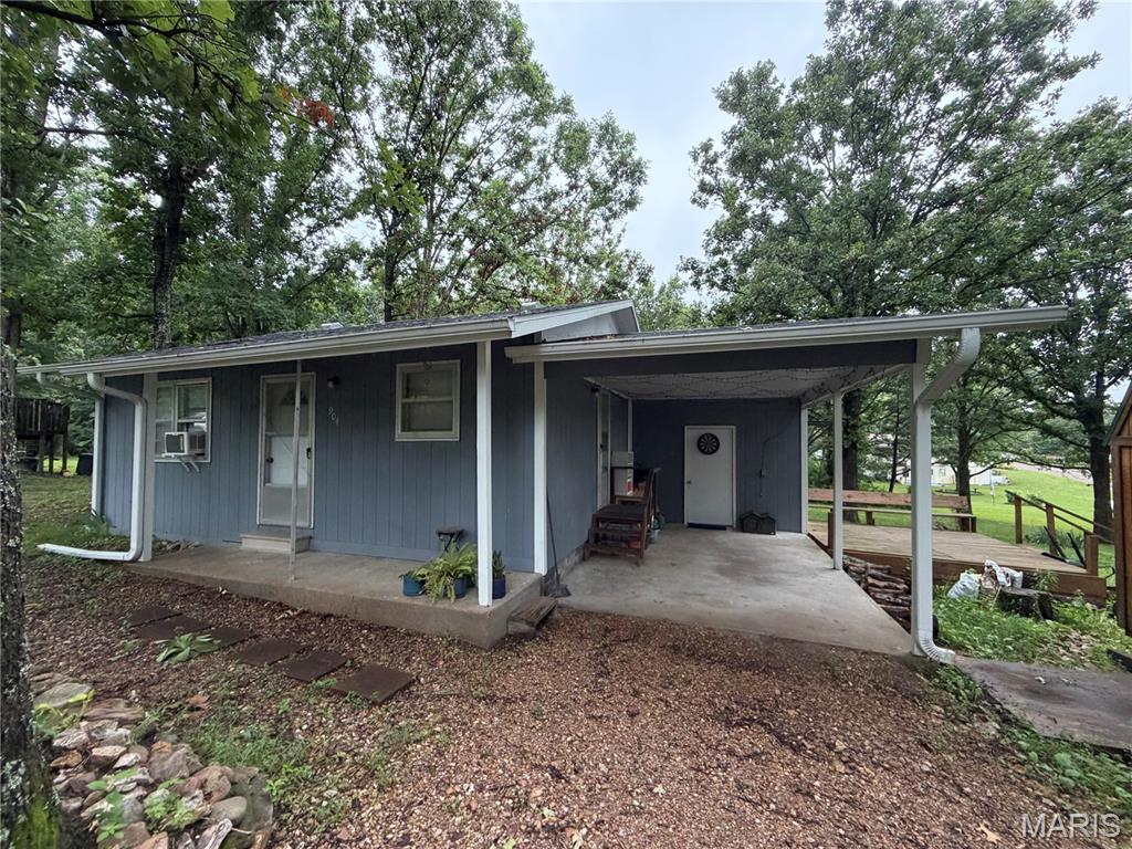 904 Kansas Street Mountain View, MO 65548 - Photo 9 of 16