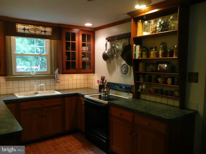 1124 Kepler Road Pottstown, PA 19464 - Photo 9 of 17 Gallery Image 9
