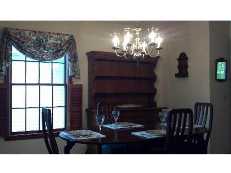 22 Silver Ridge Road Veazie, ME 04401 - Photo 5 of 28 Dining Room.