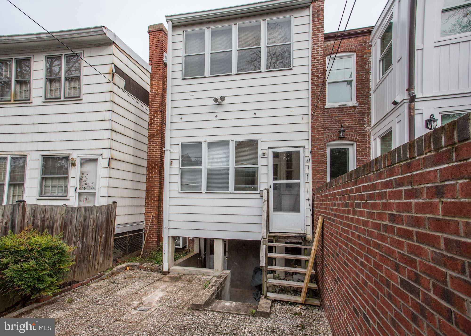 1720 34th Street Northwest Washington, DC 20007 - Photo 19 of 27