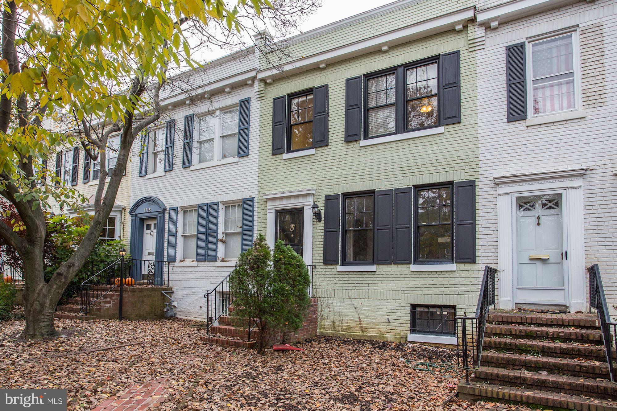 1720 34th Street Northwest Washington, DC 20007 - Photo 2 of 27