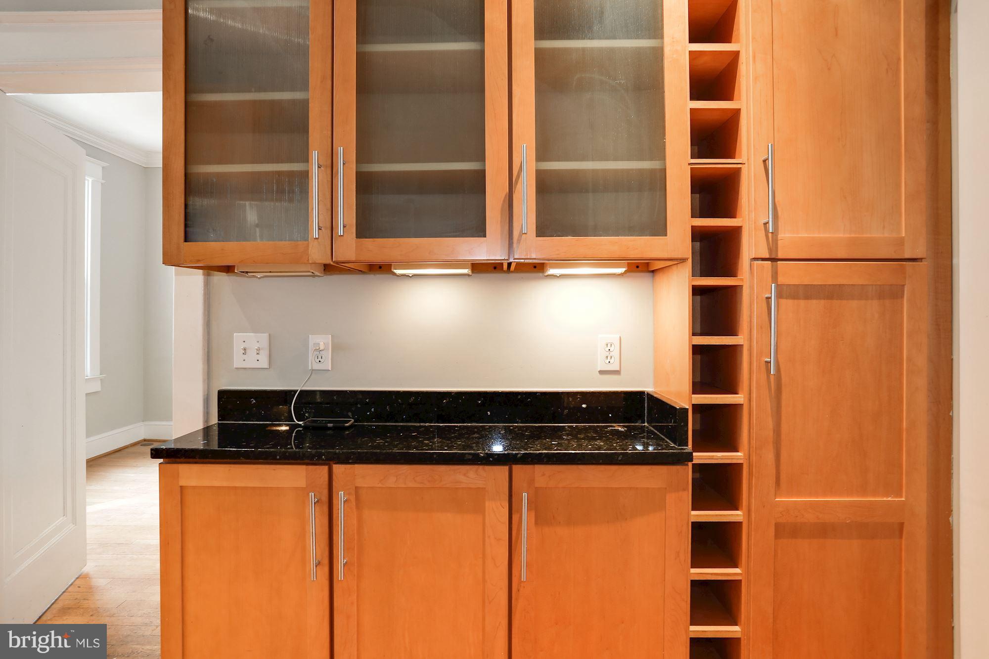 1720 34th Street Northwest Washington, DC 20007 - Photo 7 of 27