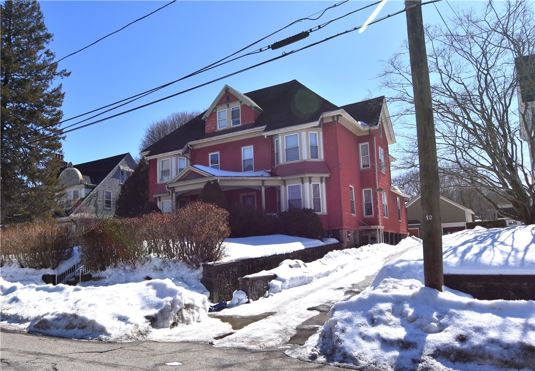 181 Carrington Avenue Woonsocket, RI 02895 - Photo 1 of 15