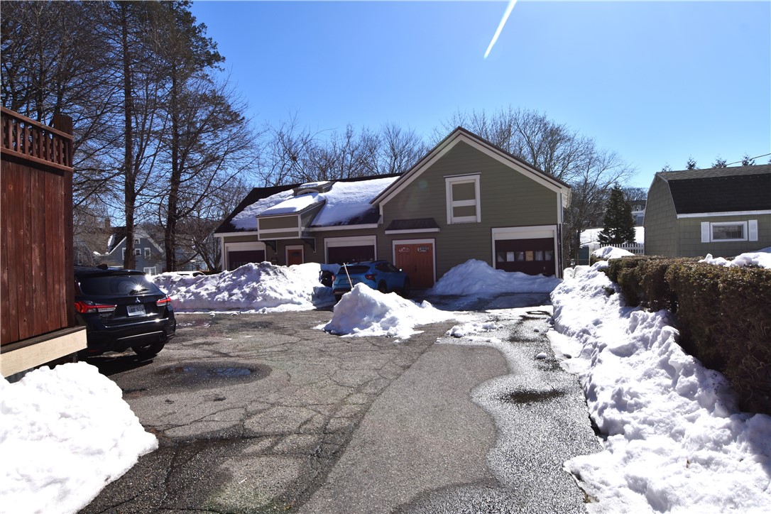 181 Carrington Avenue Woonsocket, RI 02895 - Photo 3 of 15