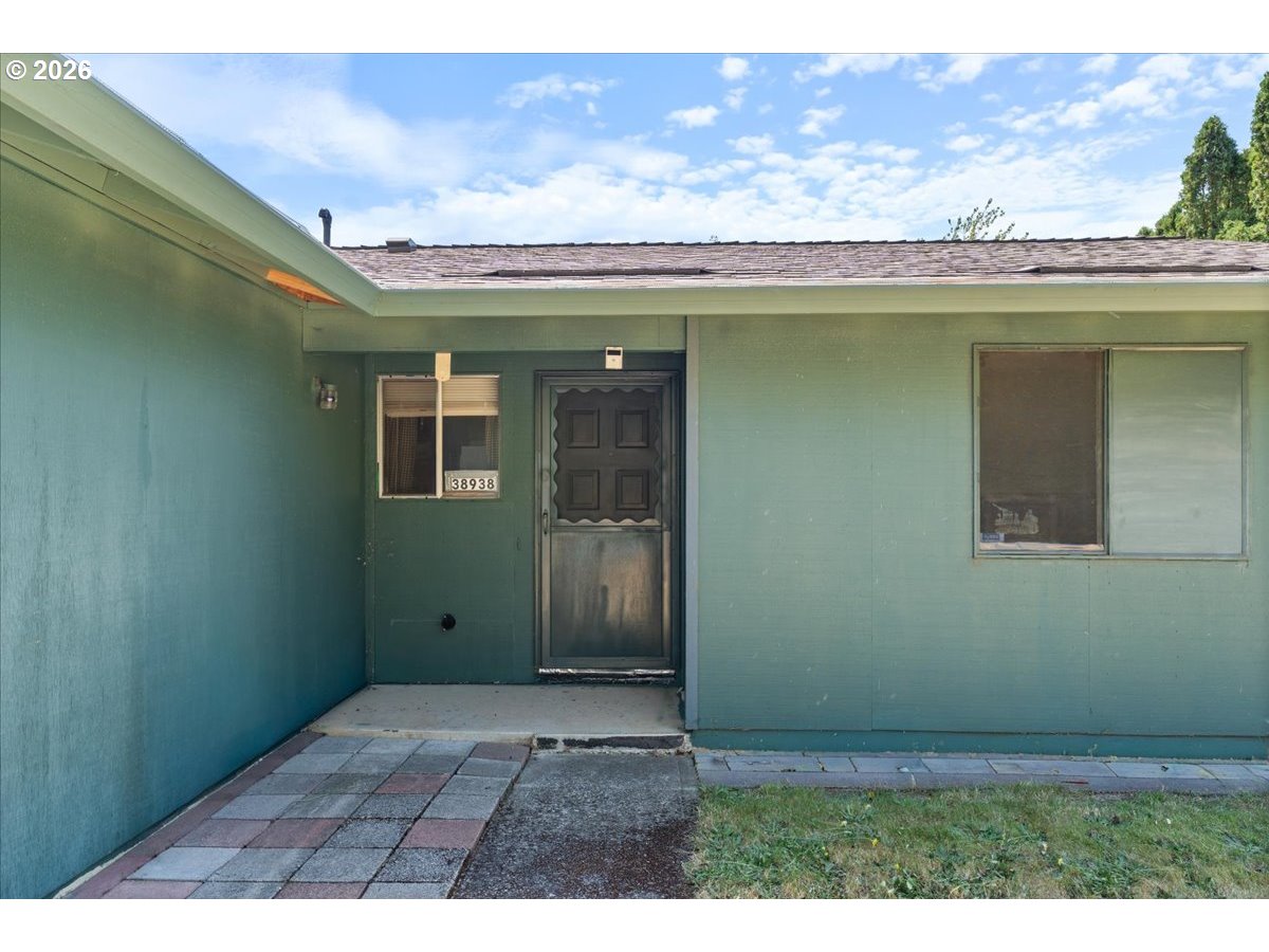 38938 Long Circle Sandy, OR 97055 - Photo 6 of 18 Gallery Image 6