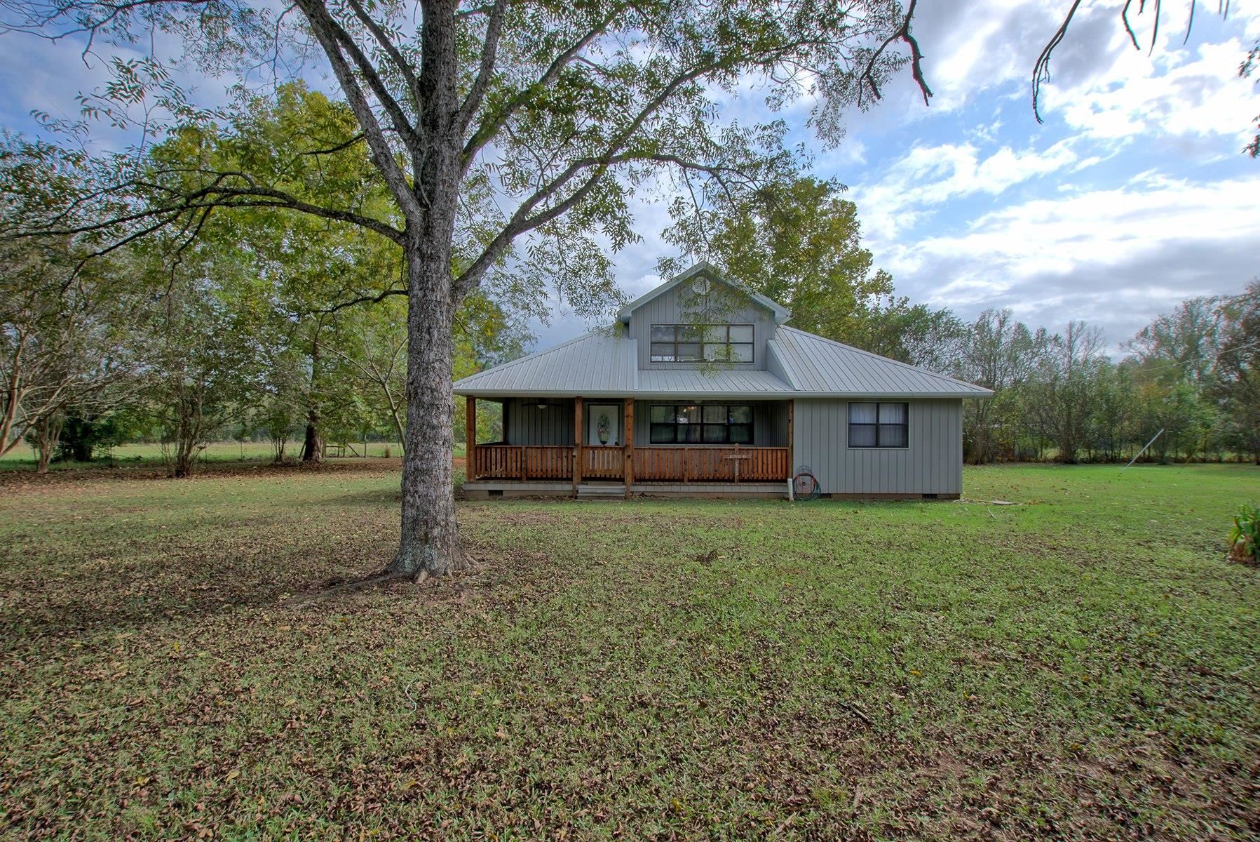 441 County Road Bronson, TX 75930 - Photo 1 of 1