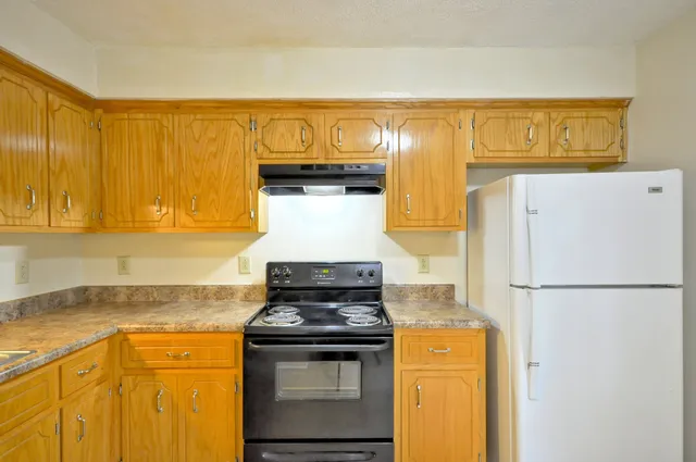 $950 | 430 Martha Lane, Unit C, Clarksville, TN 37043