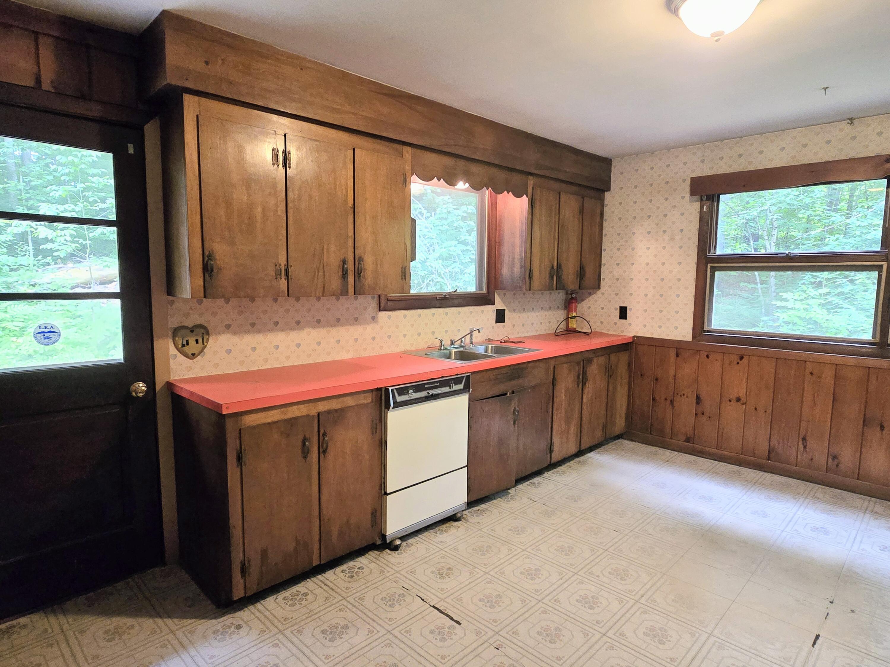 21 Pinhook Road Bridgton, ME 04009 - Photo 3 of 27 1000015845