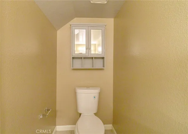 $320,000 | 1974 East Lynwood Drive, Unit 2B, San Bernardino, CA 92404