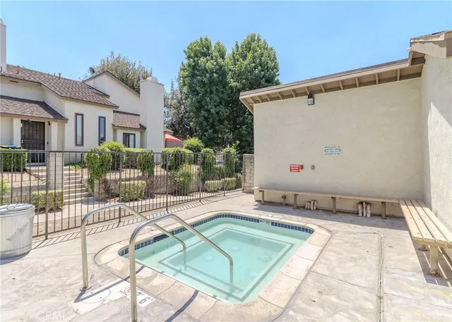 $320,000 | 1974 East Lynwood Drive, Unit 2B, San Bernardino, CA 92404