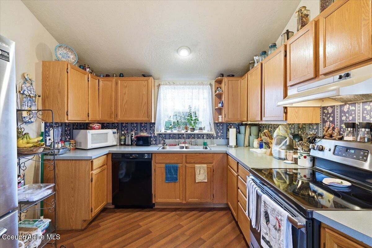170 East Miles Avenue Hayden, ID 83835 - Photo 13 of 54 KITCHEN
