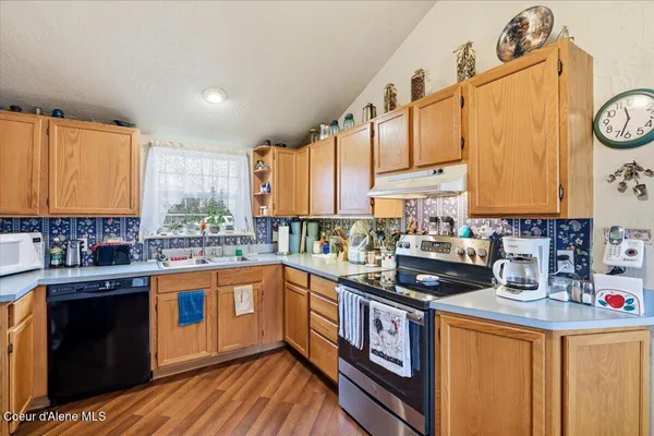 $1,100,000 | 170 East Miles Avenue, Hayden, ID 83835
