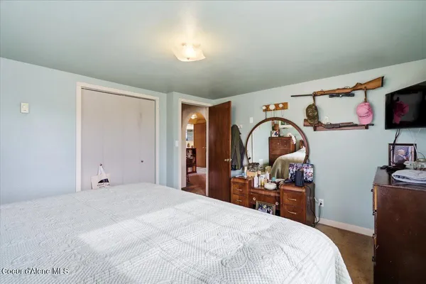 $1,100,000 | 170 East Miles Avenue, Hayden, ID 83835