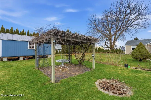 $1,100,000 | 170 East Miles Avenue, Hayden, ID 83835