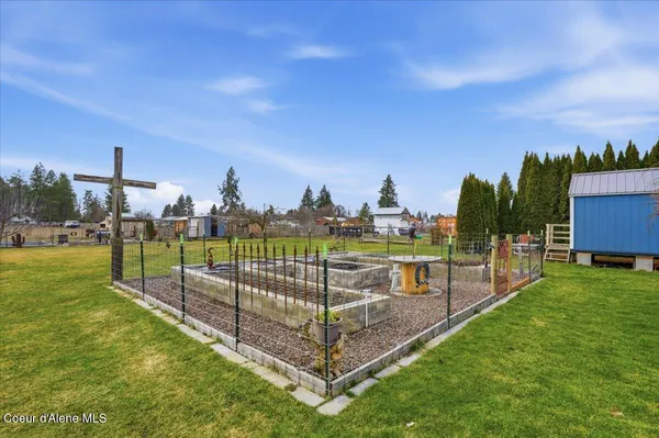 $1,100,000 | 170 East Miles Avenue, Hayden, ID 83835