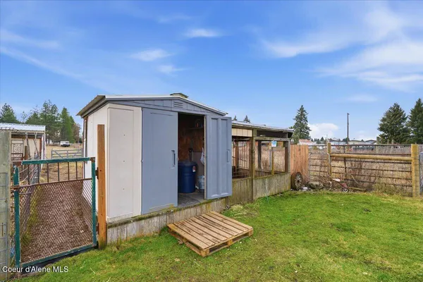 $1,100,000 | 170 East Miles Avenue, Hayden, ID 83835