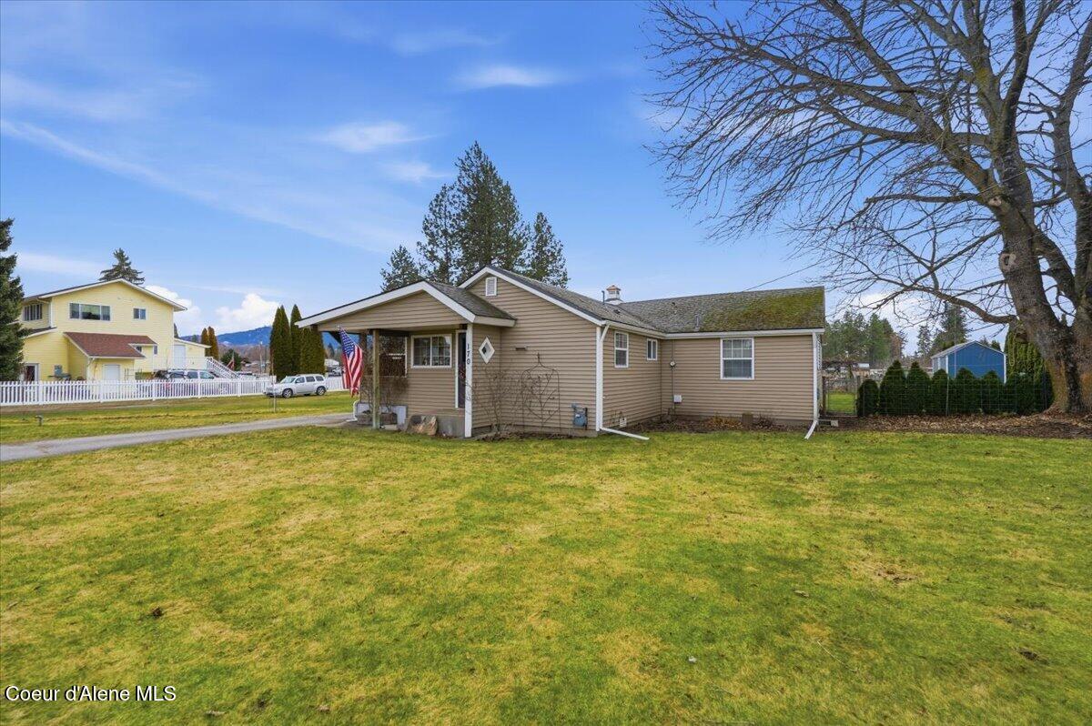 170 East Miles Avenue Hayden, ID 83835 - Photo 4 of 54 HOME