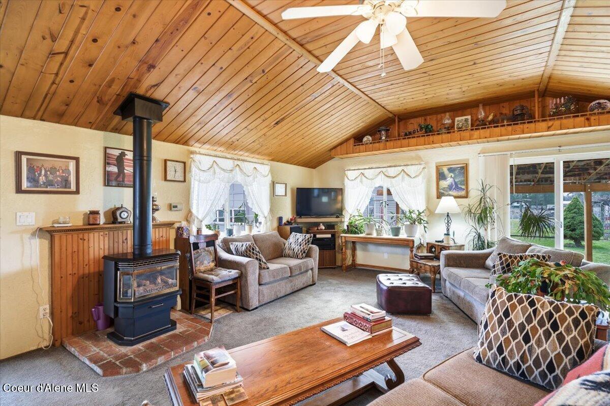 170 East Miles Avenue Hayden, ID 83835 - Photo 8 of 54 LIVING ROOM