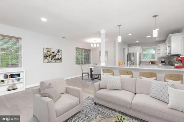 $3,600 | 710 North Buchanan Street, Arlington, VA 22203