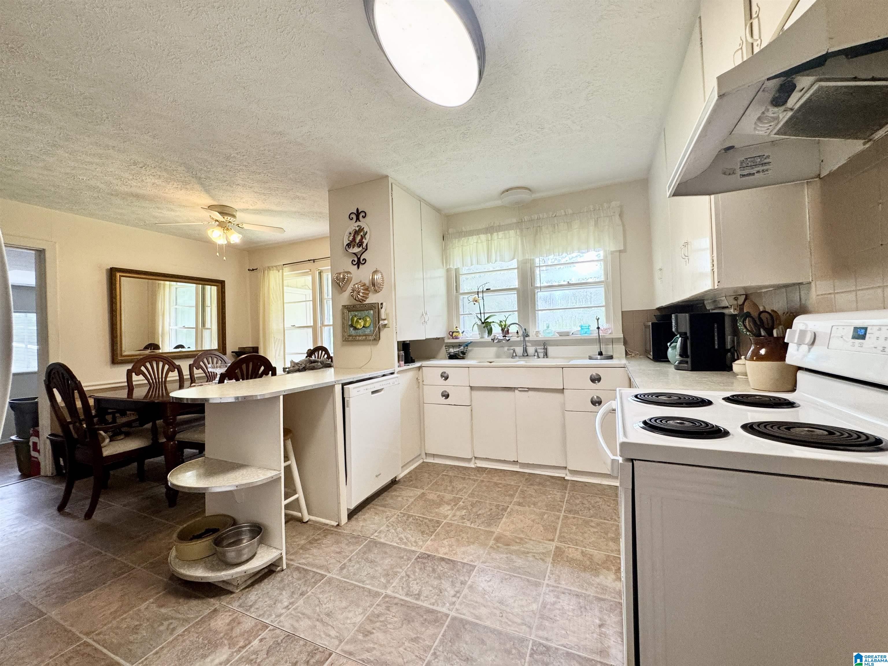 719 South Spring Street Talladega, AL 35160 - Photo 7 of 21 Gallery Image 7