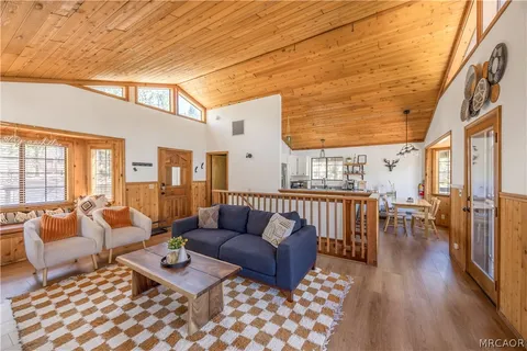 $519,900 | 42672 Juniper Drive, Big Bear Lake, CA 92315