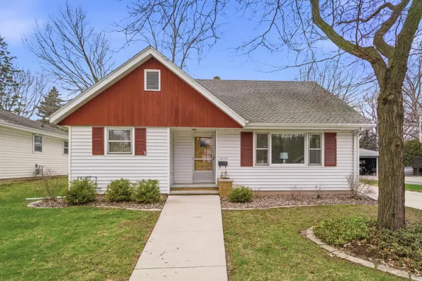 $234,900 | 1613 South Telulah Avenue, Appleton, WI 54915